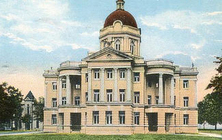 Acadia Parish Courthouse in Crowley, Louisiana